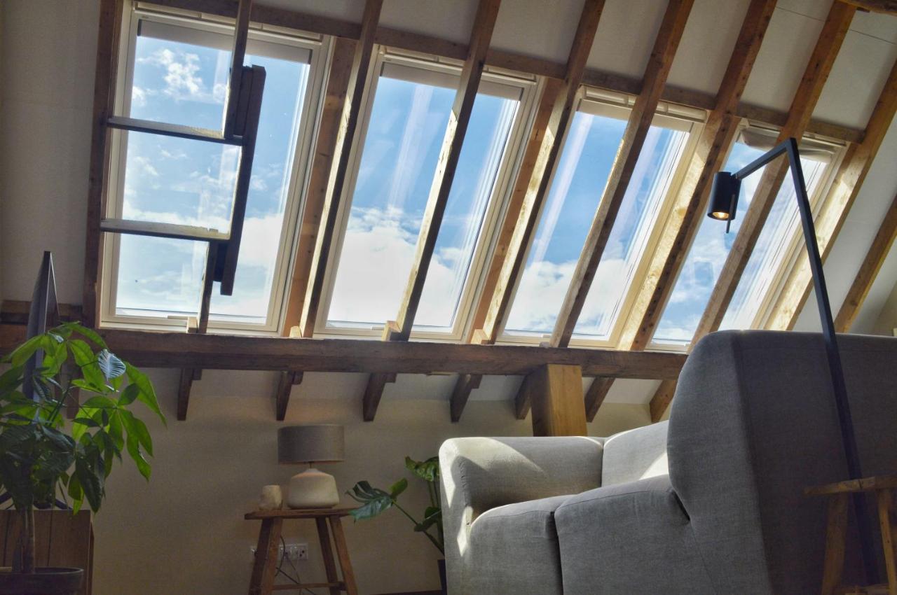 Van Heeckeren Apartments & Suites Buren ブーレン エクステリア 写真