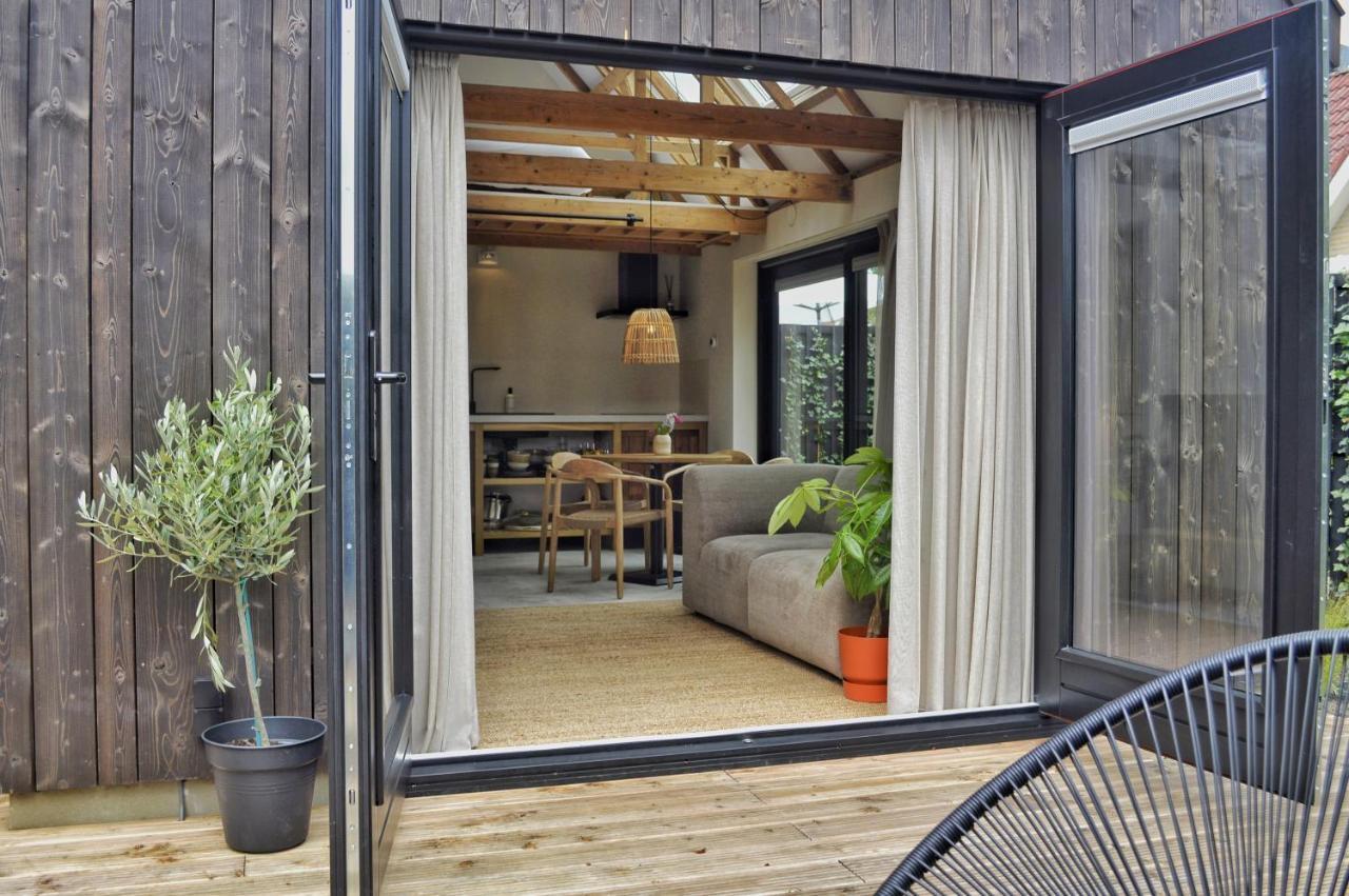 Van Heeckeren Apartments & Suites Buren ブーレン エクステリア 写真